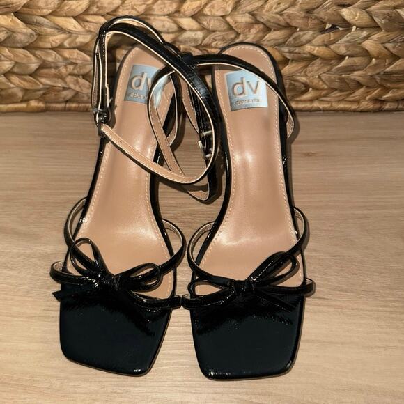NWOT! DV Dolce Vita Zidane Bow Ankle-Strap Dress Sandals - Picture 2 of 9